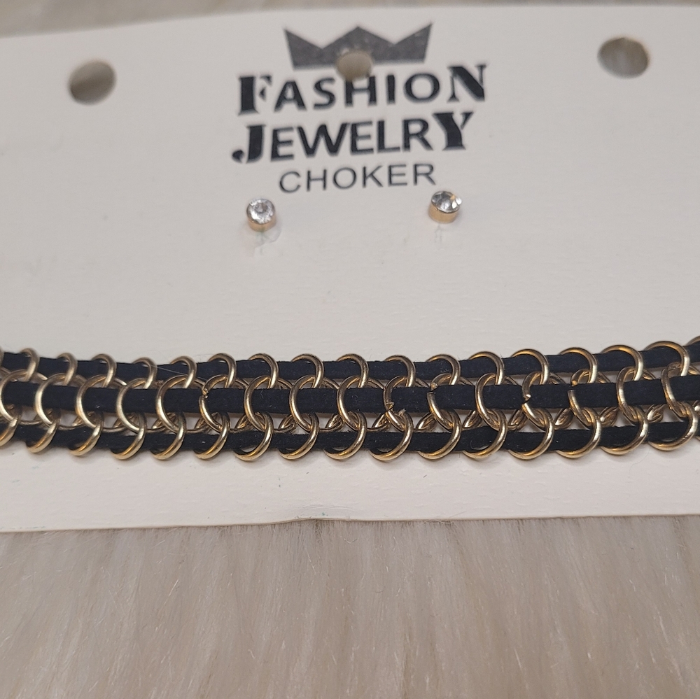 Black & Gold Chain Choker with Stud Earrings